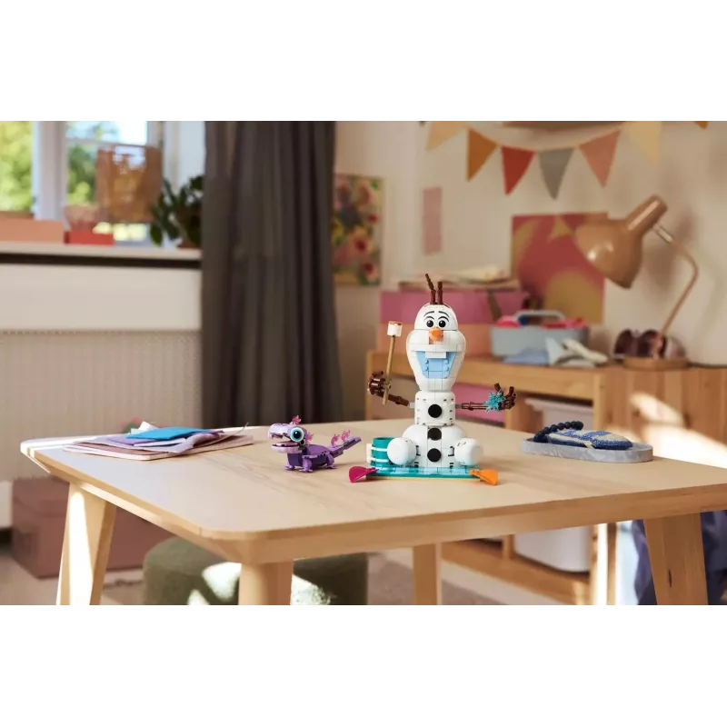 LEGO DISNEY 43287 Olaf and Bruni’s Picnic Fun
