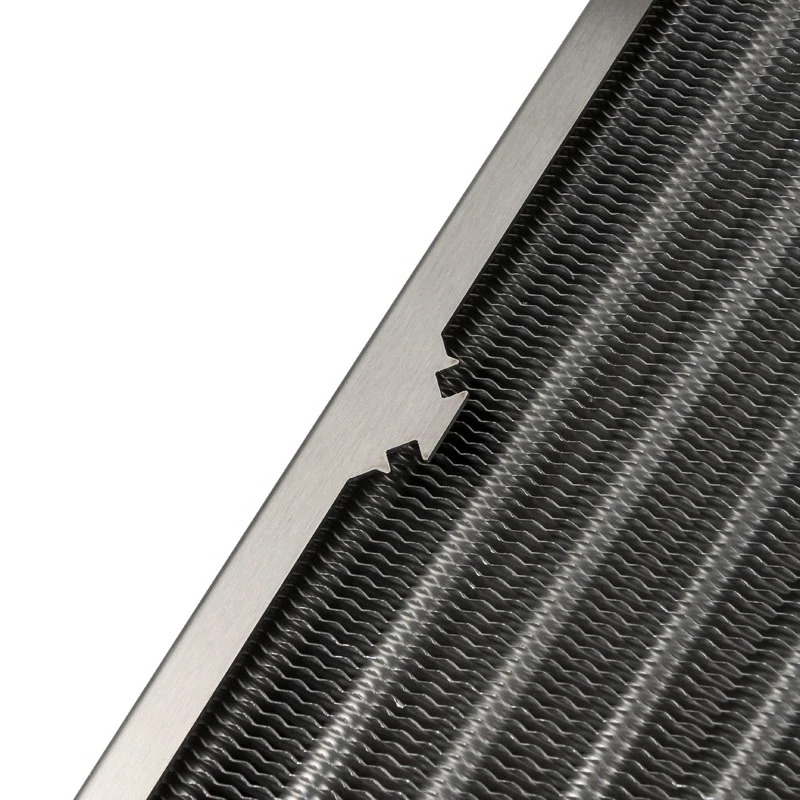 Radiator Aqua-Computer airplex radical 2/480 — Aliuminis/Varis/Nerūdijantis plienas, 520×140×40 mm