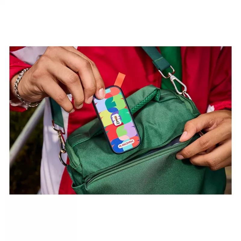 SanDisk - FIFA World Cup 2026 Edition - SSD - 1 TB - išorinis (nešiojamasis) - USB 3.2 Gen 2 (USB-C jungtis) (SDSSDE30F-1T00-G25)
