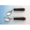 Lankstus šaukštas neįgaliesiems