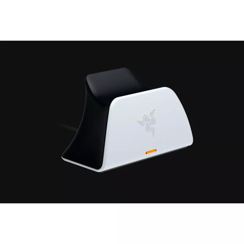 Krovimo stovas Razer RC21-01900100-R3U1 PlayStation 5 valdikliams — baltas, įkrauna vieną valdiklį, komplekte USB-C į USB-A kabelis