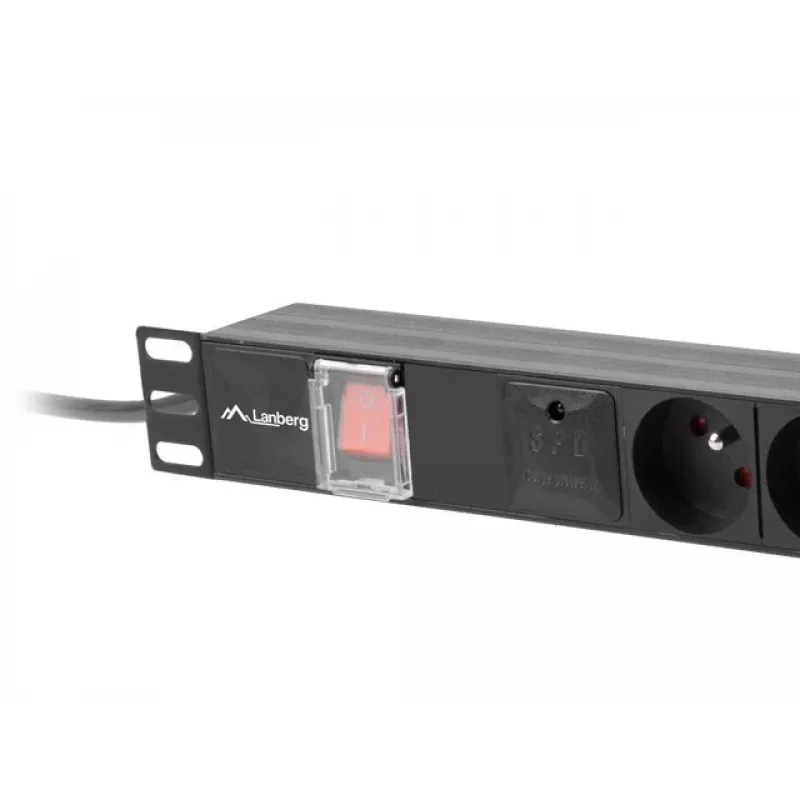 Maitinimo skirstymo įrenginys LANBERG PDU-06E-0200-BK — 6x E tipo lizdai, 16 A, 2 m kabelis, 1U stovas, 220–250 V