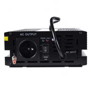 Maitinimo inverteris Green Cell INV07, nuolatinė srovė 12 V į kintamąją 230 V, 300 W, 50 Hz, C tipo kištukas, juodas