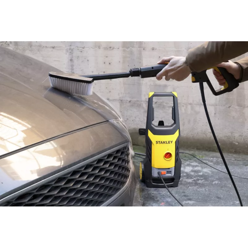 STANLEY SXPW14PE aukšto slėgio plovimo įrenginys su terasų valymo priedu (1400 W, 110 bar, 390 l/h) | Stanley 1400 W | 110 bar | 390 l/h