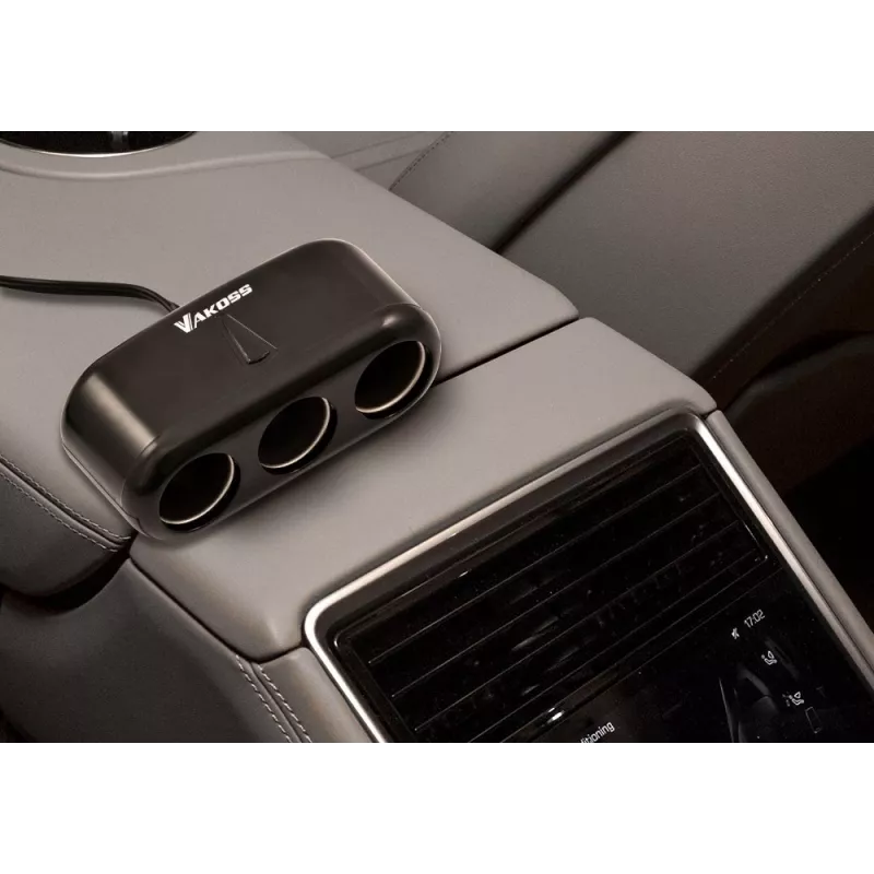 Automobilio cigarečių žiebtuvėlio skirstytuvas VAKOSS TP-3263CK — 1 į 3 12V maitinimo lizdų adapteris, 3A išėjimas, juodas