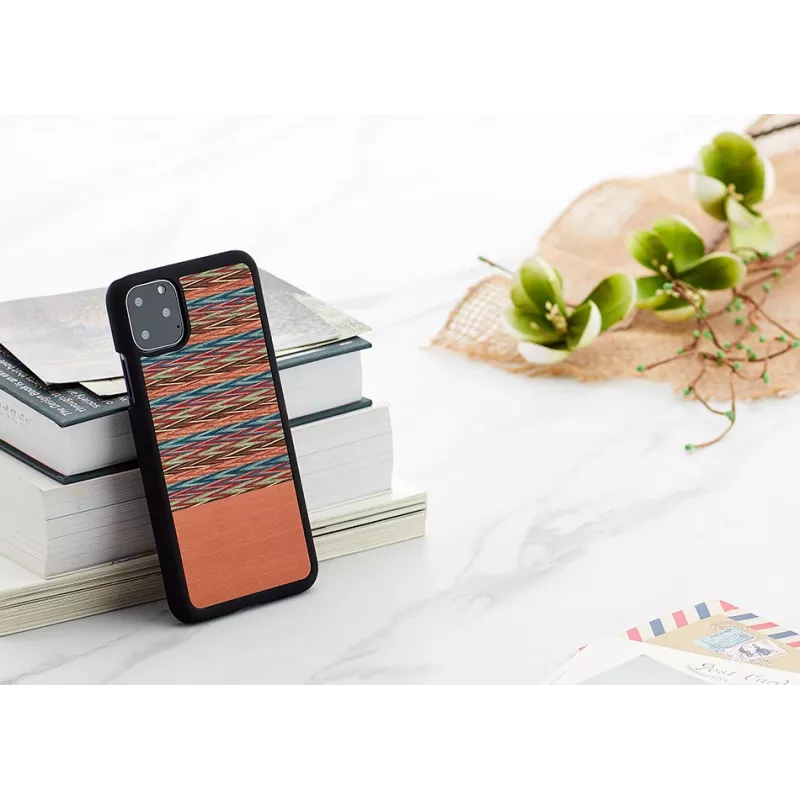 man and wood dėklas išmaniajam telefonui, skirtas iPhone 11 Pro Max — rudas langelis, juodas apvadas