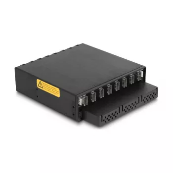 Saugojimo diskų dėklas DeLOCK 5.25 colio mobilus laikiklis 8 x M.2 NVMe SSD
