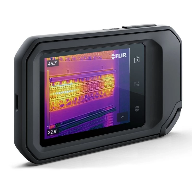 Termovizorinė kamera FLIR C8, 320×240 px terminis jutiklis, 3,5 colio LCD jutiklinis ekranas, -20–450 °C, IP54, USB-C, 5 MP regimoji kamera