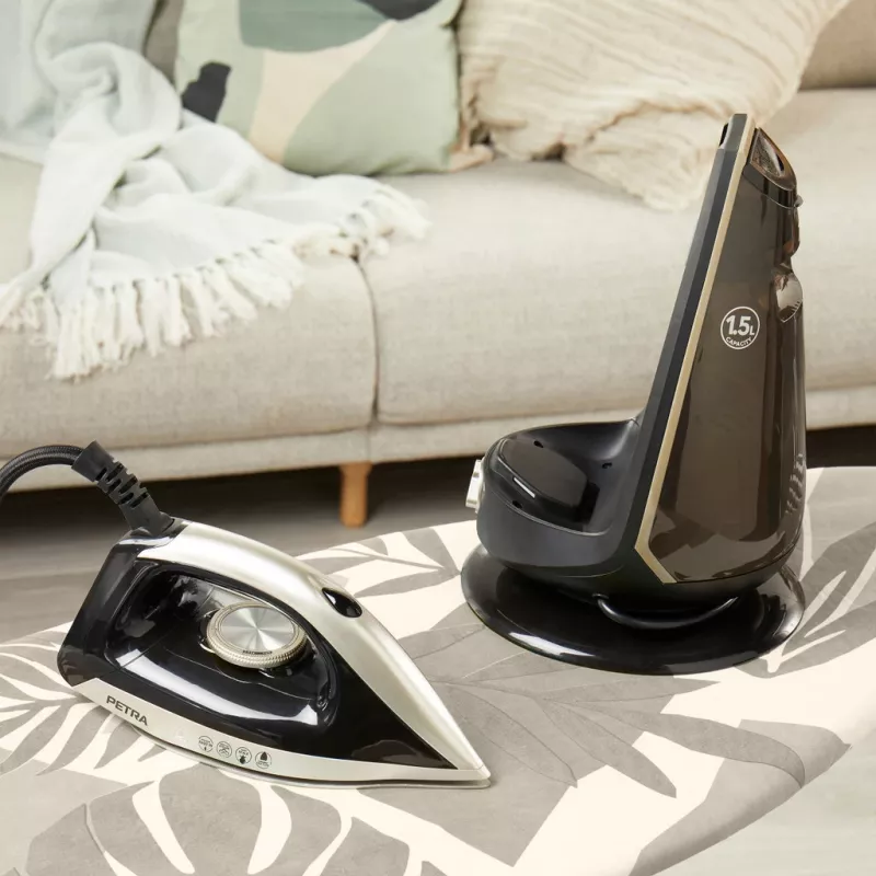 Iron Petra PF01483VDEEU7 2600W garo stotelė, juoda ir platininė