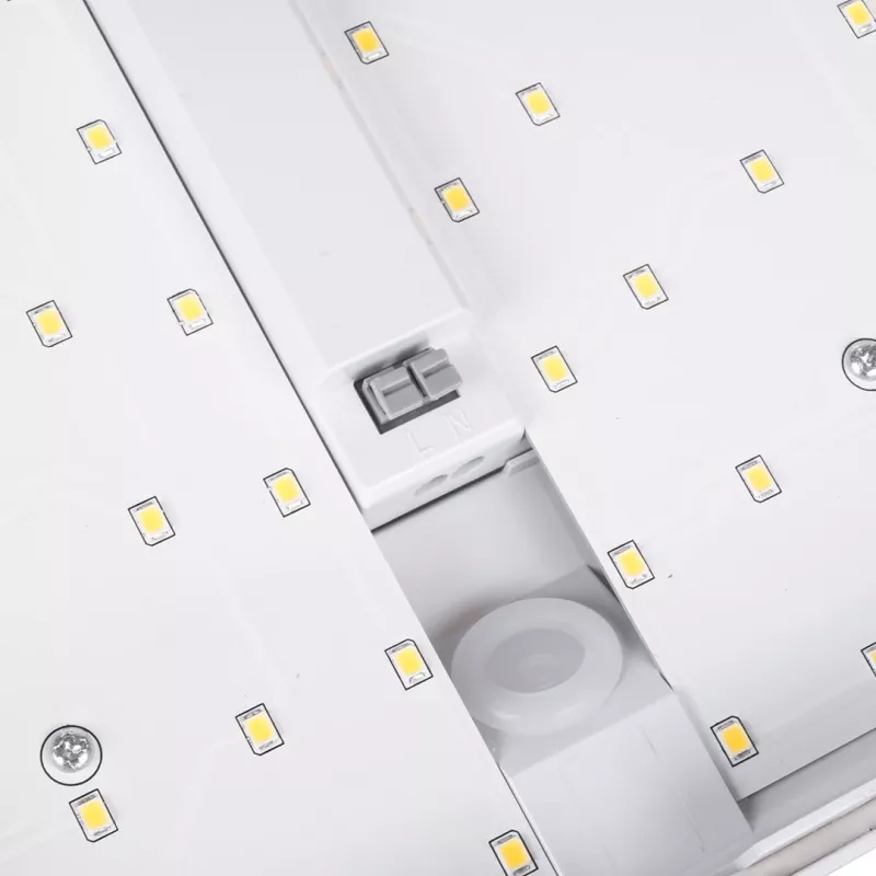LED stalinė lempa MACLEAN MCE292W su judesio jutikliu, 950 lm, balta