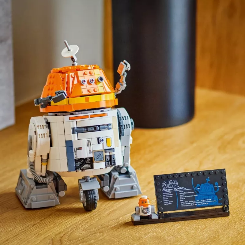 Konstruktorius LEGO Star Wars Chopper C1-10P astromechaninis droidas modelis 75416, 1039 dalys, amžius 10+, aukštis 220 mm