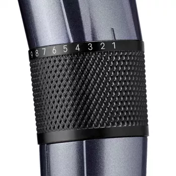Plaukų kirpimo mašinėlė BABYLISS E976E — belaidė įkraunama, 26 ilgio pakopų, 0,5 mm–25 mm, 40 mm peiliai, titano / nerūdijančio plieno peiliai, 60 min veikimo laikas