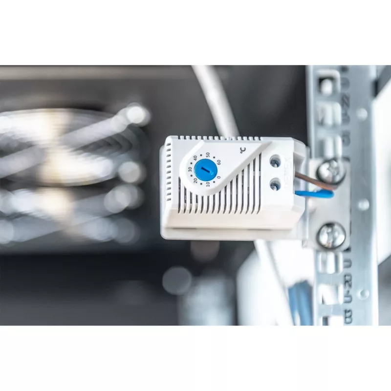 Aušinimo blokas Digitus DN-19 FAN-4-B-N