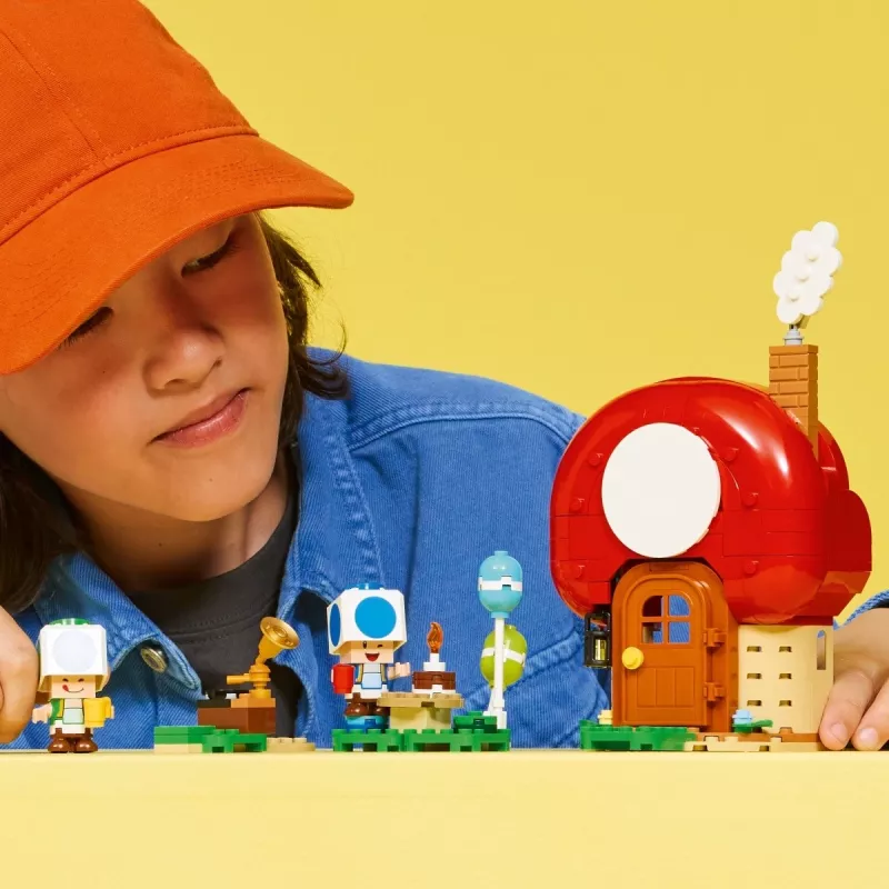 Konstruktorius LEGO Super Mario Vakarėlis Toado namelyje rinkinys 72041 su interaktyviomis žaidimo funkcijomis