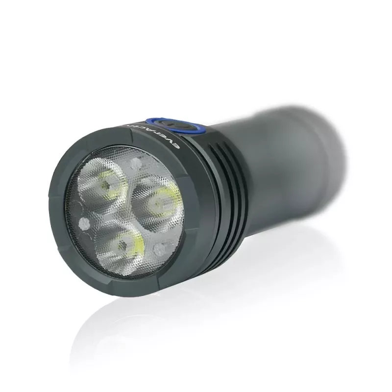 LED žibintuvėlis everActive LUMINATO R FL-3300R — 3300 liumenų, įkraunamas