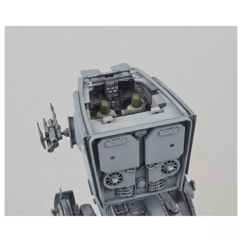 Šarvuotos kovos mašinos modelio surinkimo rinkinys REVELL AT-ST mastelis 1:48, aukštis 182 mm