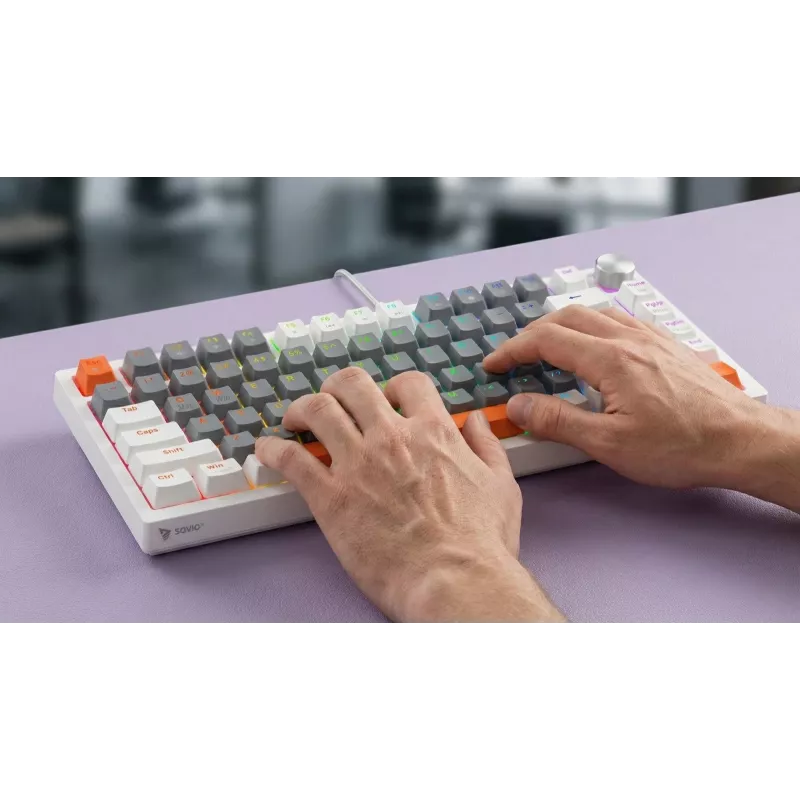 Savio ASTRAL WHITE JADE 3 SPALVŲ klaviatūra Gaming USB QWERTY US International