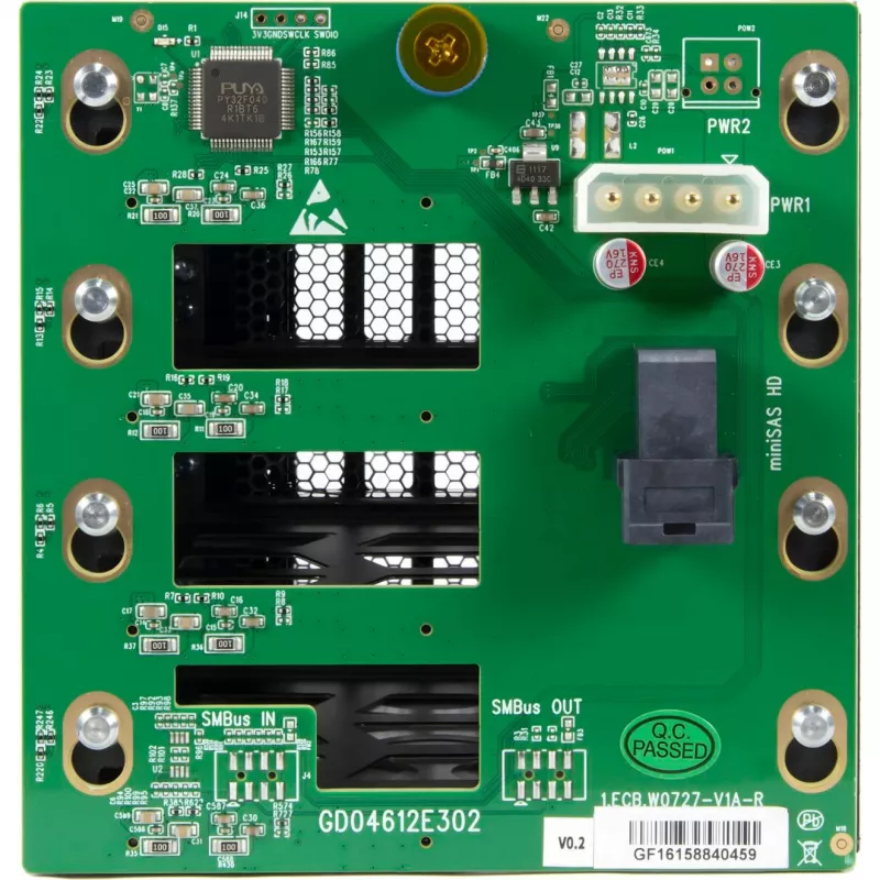 INTER-TECH ER-680 stacionaraus kompiuterio korpusas (juodas/sidabrinis) kompaktiškas vidutinio bokšto