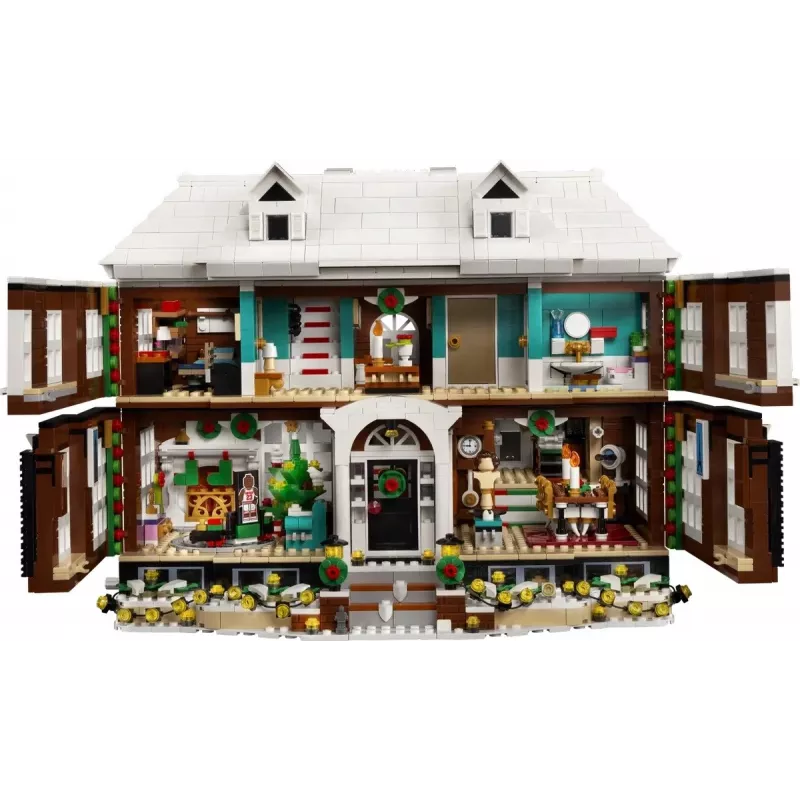 LEGO Ideas 21330 Vienas namuose
