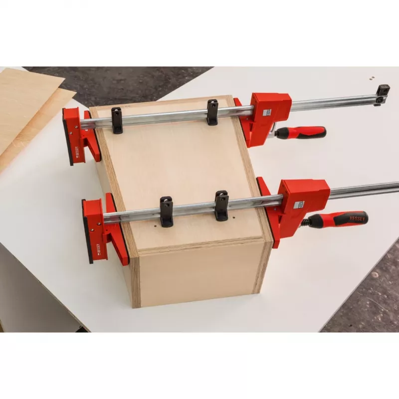 Korpuso spaustuvo adapteris Bessey KR-AS pasukamas, skirtas Bessey korpuso spaustuvams, modelis KR-AS