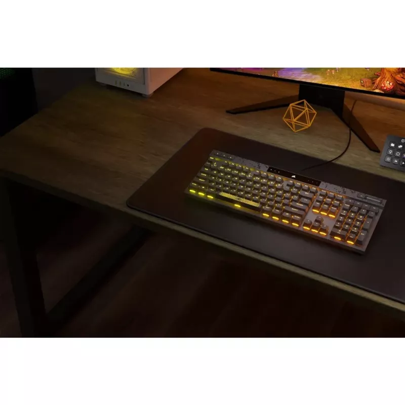 Corsair K70 MAX klaviatūra, žaidimams, USB, vokiška, juoda