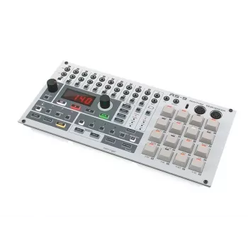 Eurorack korpusas, skirtas būgnų mašinai Behringer RS-9 — Eurorack modulio dėklas