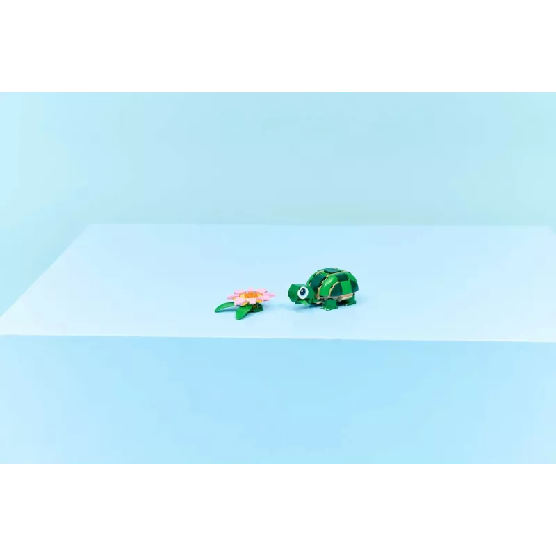 LEGO CREATOR 3 IN 1 31377 Vėžlys su vandens lelijos žiedu