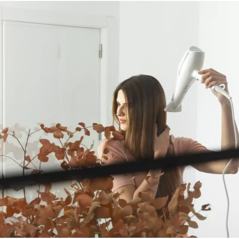 Cecotec plaukų džiovintuvas | IoniCare 5300 Maxi Aura | 2200 W | Temperatūros režimų skaičius 3 | Joninė funkcija | Difuzorius | Baltas