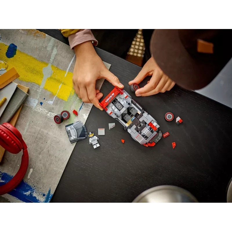 Lego Speed Champions 76921 Audi S1 E-Tron Quattro lenktyninio automobilio konstruktorius