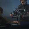 Rankinis kameros stabilizatorius DJI RS 4 Pro Combo juodas anglies pluoštas 13h baterija