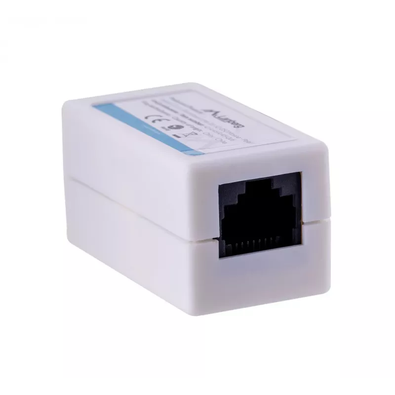 Tinklo šakotuvas LANBERG AD-RJ45-RJ45-OU6 — baltas RJ-45 1 įėjimas į 1 išėjimą