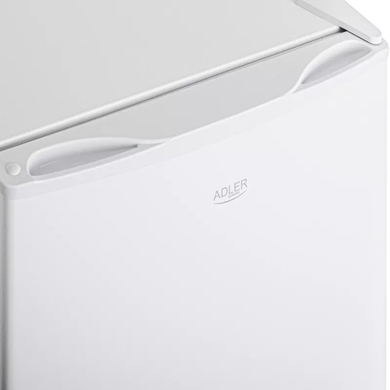 Adler šaldytuvas | AD 8096 | Energinio naudingumo klasė E | Laisvai pastatomas | Spintelė | Aukštis 51 cm | Šaldytuvo naudingoji talpa 45 L | 39 dB | Baltas
