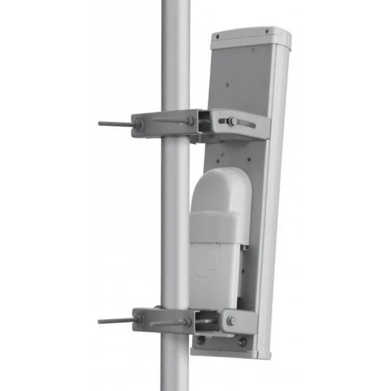 Cambium Networks ePMP sektorinė antena, skirta ePMP 3000L AP, su tvirtinimo komplektu 5 GHz, 120°, 18 dBi
