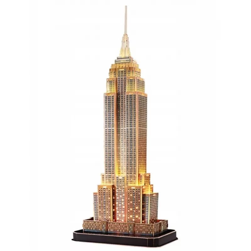 Empire State Building - šviečianti 3D dėlionė iš 37 dalių