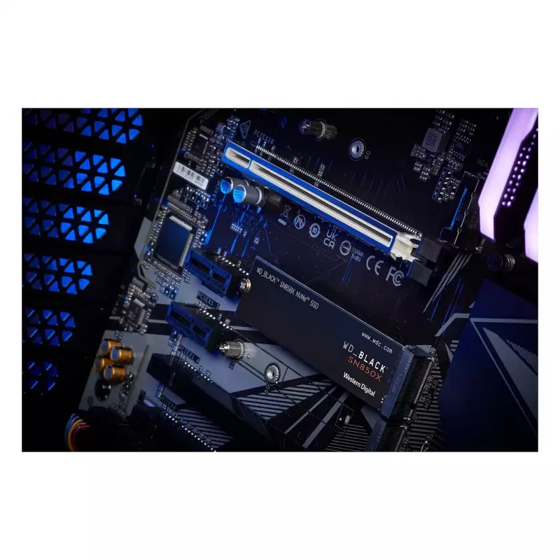 WD_Juoda SN850X NVMe SSD WDBB9G0010BNC - SSD - 1 TB - Vidinis - M.2 2280 - PCIe 4.0 (NVMe) - Juoda