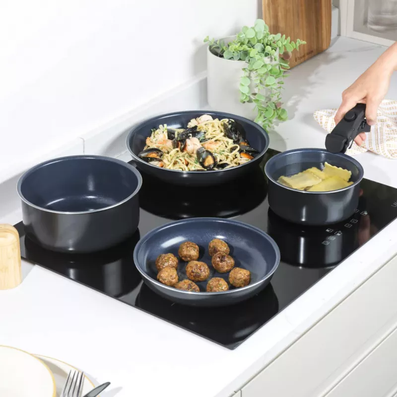 Indų rinkinys Russell Hobbs RH03319EU7, 5 dalių nelipnios keptuvės, tinkamos plauti indaplovėje