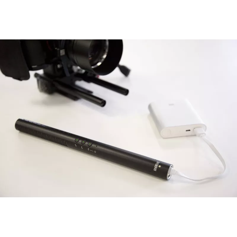 Kryptinis skaitmeninis kameros mikrofonas RØDE NTG-4+ — superkardioidinis, 20–20000 Hz, -32 dB, 200 Ω, mini XLR, maitinamas baterijomis, 22×278 mm, 176 g, juodas