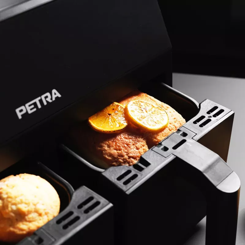 Oro gruzdintuvė Petra PT4750BLKVDEEU7, dviejų kamerų, 3,7 l talpa, juoda