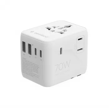 Keliautojų adapteris GEMBIRD TPA-2A3C70-01-W — I tipo kištukas, 3× USB-C (70 W), 2× USB-A (18 W), 100–250 V, baltas