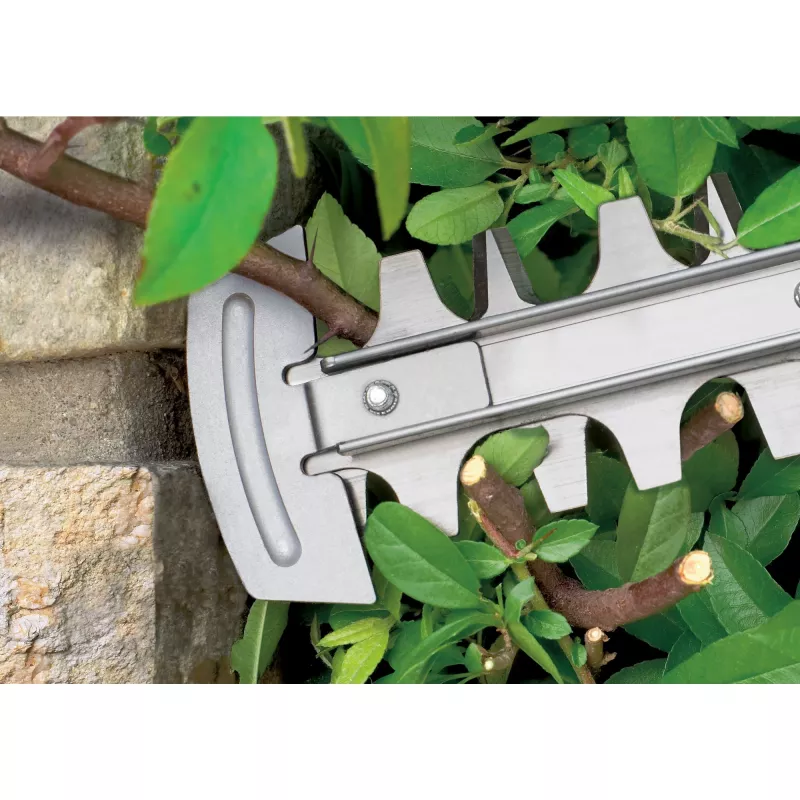 Elektrinės gyvatvorių žirklės Bosch EasyHedgeCut 18-45 — 45 cm dviguba geležtė, 18 V akumuliatorius, 2.3 kg