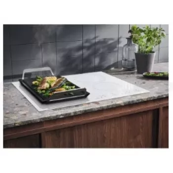 Electrolux LIV63431BW balta įmontuojama 59 cm indukcinė kaitlentė su 4 kaitviečių zonomis