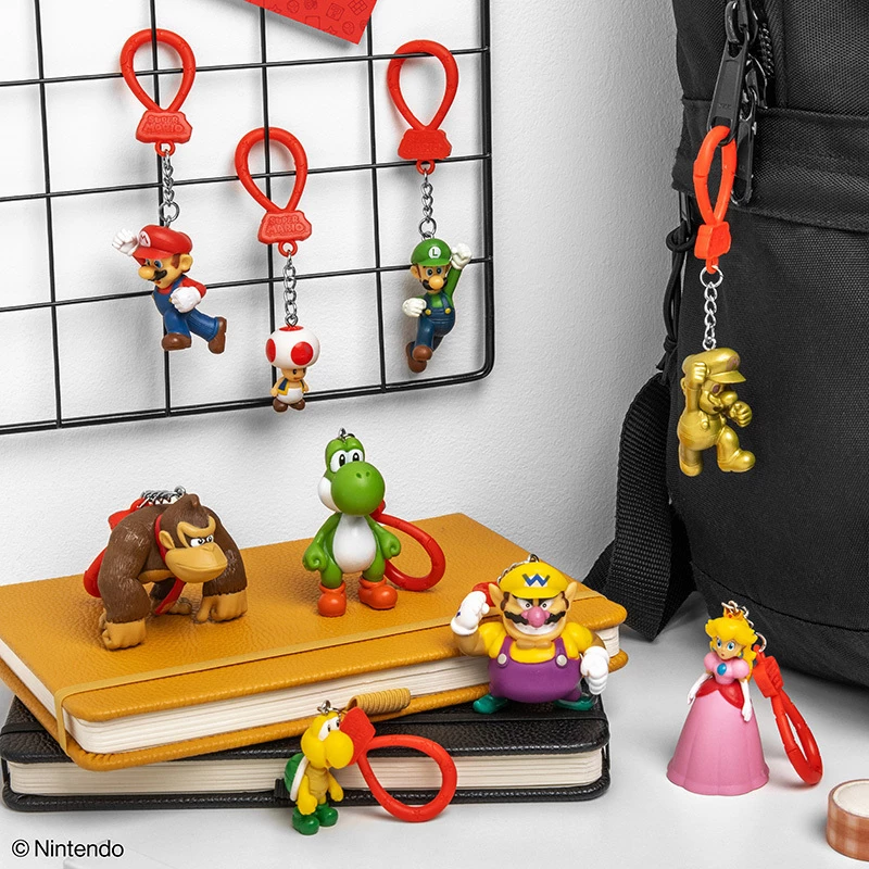 Kuprinės draugų raktų pakabukų rinkinys Paladone Super Mario CDU 24 vnt. – įvairūs personažai, kolekcionuojami aksesuarai
