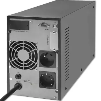 Nepertraukiamo maitinimo šaltinis QOLTEC 53981 On line 2kVA, 2000 VA galia