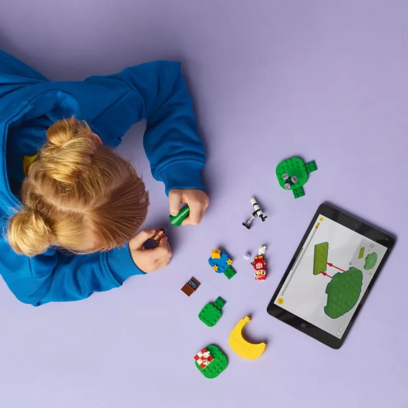 Konstrukcinis žaislas LEGO Animal Crossing Žvaigždžių stebėjimas su Eufemija rinkinys 77053