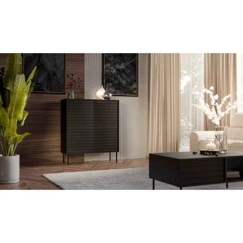 Komoda cama meble CORTINA 102x40x118 cm, juoda, medžio drožlių plokštės korpusas, 16 mm, durelės 18 mm
