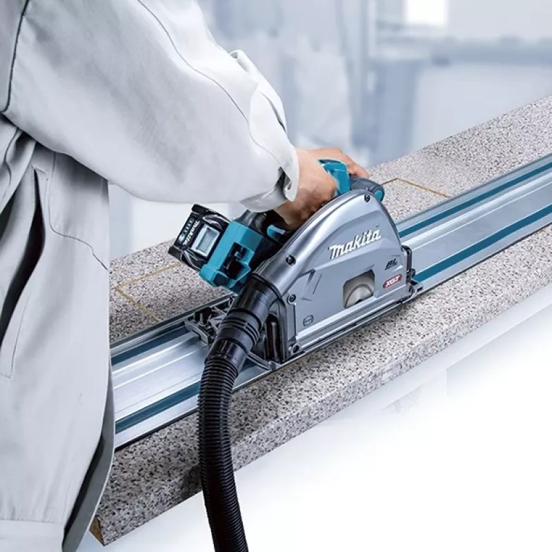 Makita SP001GZ03 40V XGT belaidis panardinamasis diskinis pjūklas, 165 mm