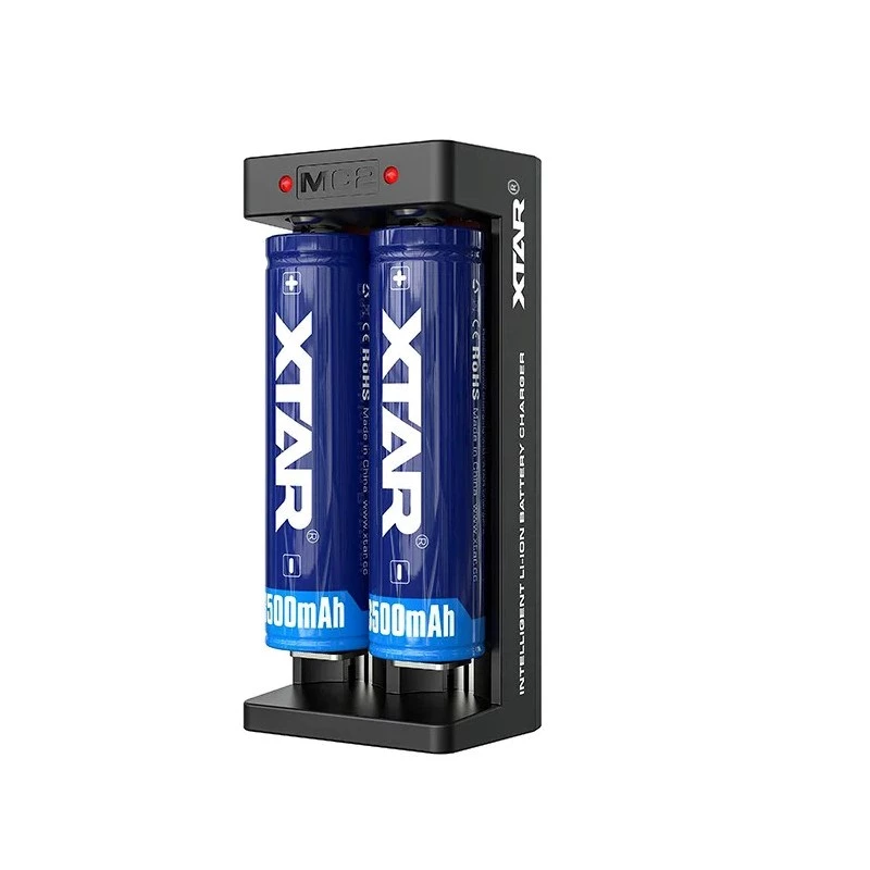 XTAR dviejų lizdų Li-ion baterijų įkroviklis 18650 elementams, USB-C įvestis, 2 lizdai, juodas, LED indikatoriai