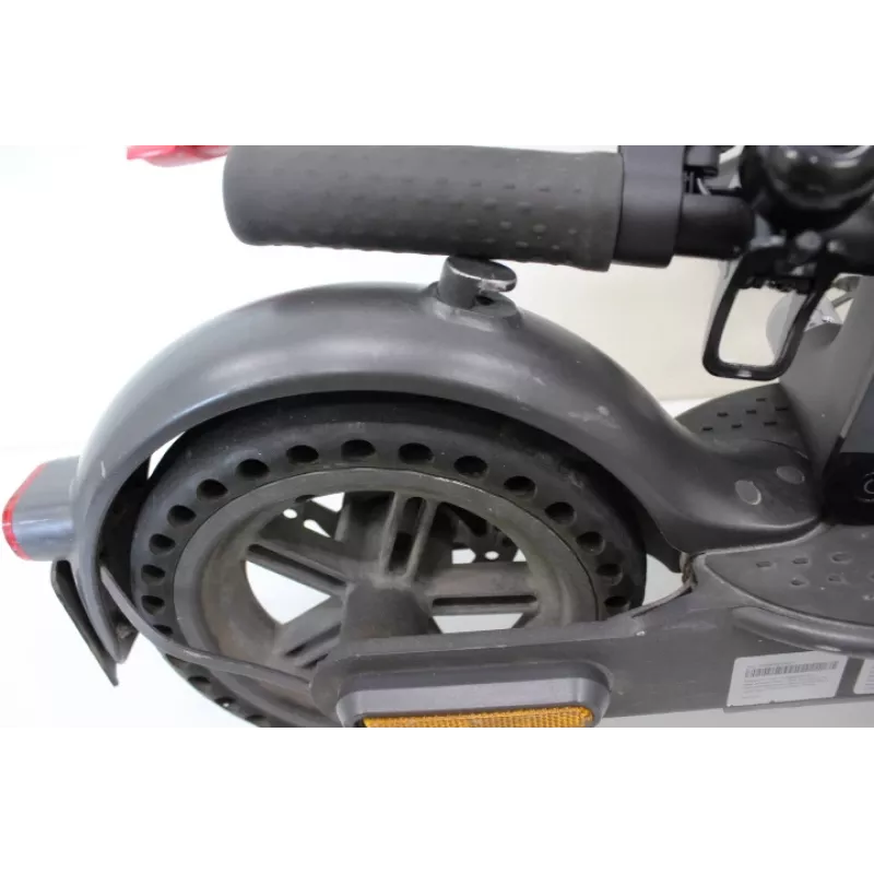 IŠPARDAVIMAS. Xiaomi Mi Electric Scooter Pro 2 (juodas) | IŠPARDAVIMAS. Xiaomi Mi Electric Scooter Pro 2 | 600 W | 25 km/h | 3 mėn. | Juodas | NAUDOTAS, SUBRAIŽYTAS, NEŠVARUS, MAŽAS ĮTRŪKIMAS UŽ