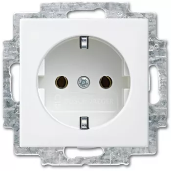 Kištukinis lizdas Type F Busch-Jaeger 2P+E 16 A 250 V Baltas