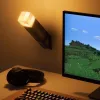 Stalinė lempa „Paladone Torch Light PP9202MCFV3“ su „Minecraft“ dizainu, maitinama baterijomis